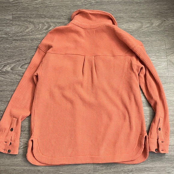 Madewell Women's Rust Button-Down Shirt - Picture 3 of 3